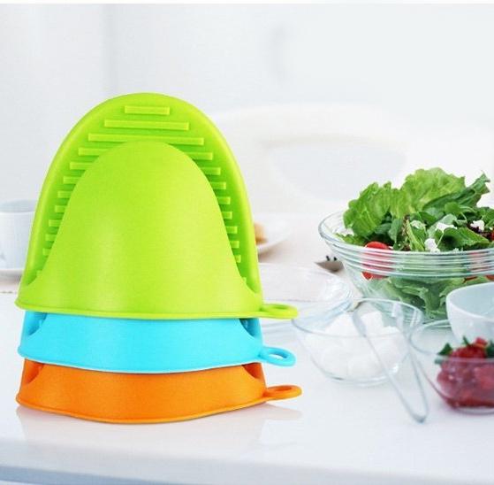 Pack Of 2 Silicone Heat Resistant Pinch Mitts, Cooking Pinch Grips, Pot Holder - Image 4